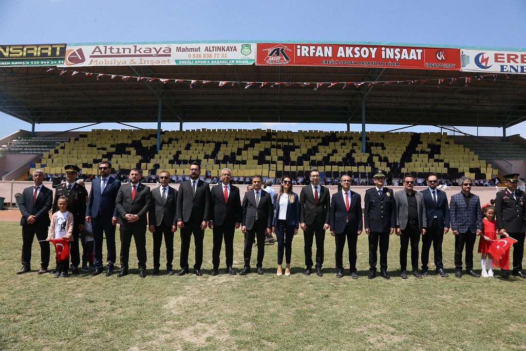 İlçemizde19 Mayıs Atatürk’ü Anma, Gençlik ve Spor Bayramı Büyük Bir Coşku İle Kutlandı